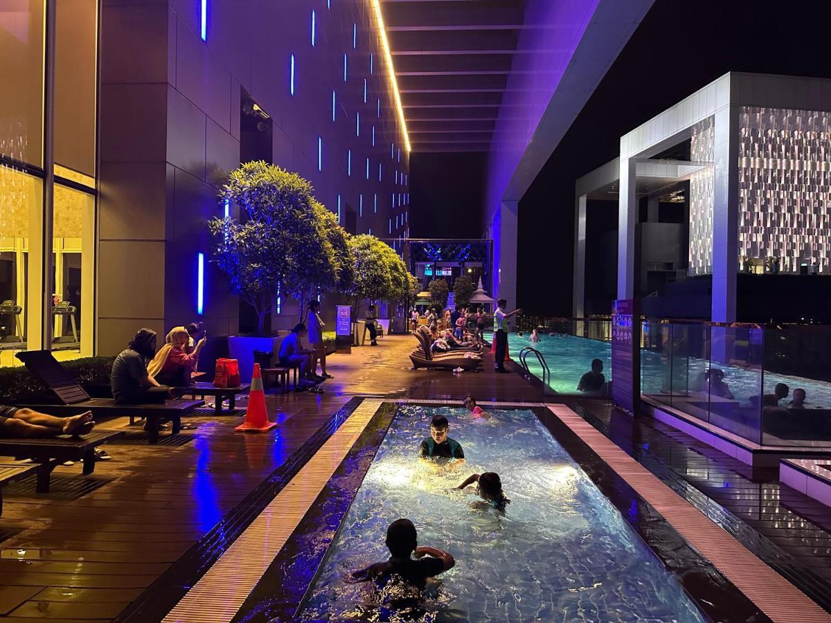 Ferienwohnung The Platinum Kuala Lumpur By Cozy White Exterior foto
